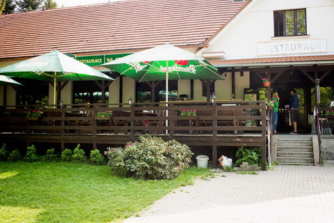 Restaurace Na Statku Jevany